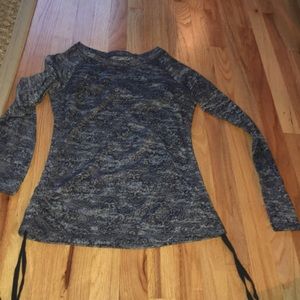 Long sleeve workout shirt